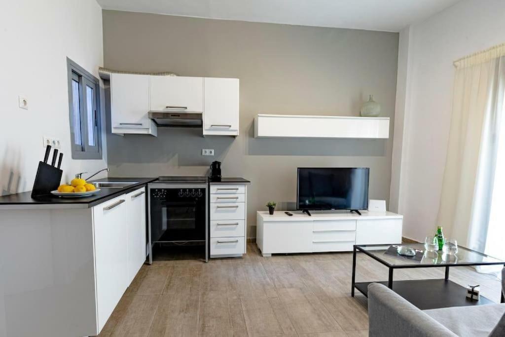 Athens Tower 2 Bedroom Apartment By Superhost Hub المظهر الخارجي الصورة