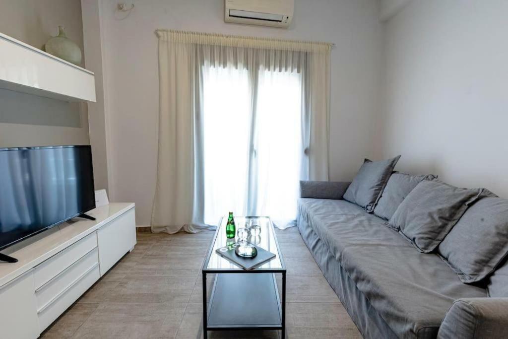 Athens Tower 2 Bedroom Apartment By Superhost Hub المظهر الخارجي الصورة